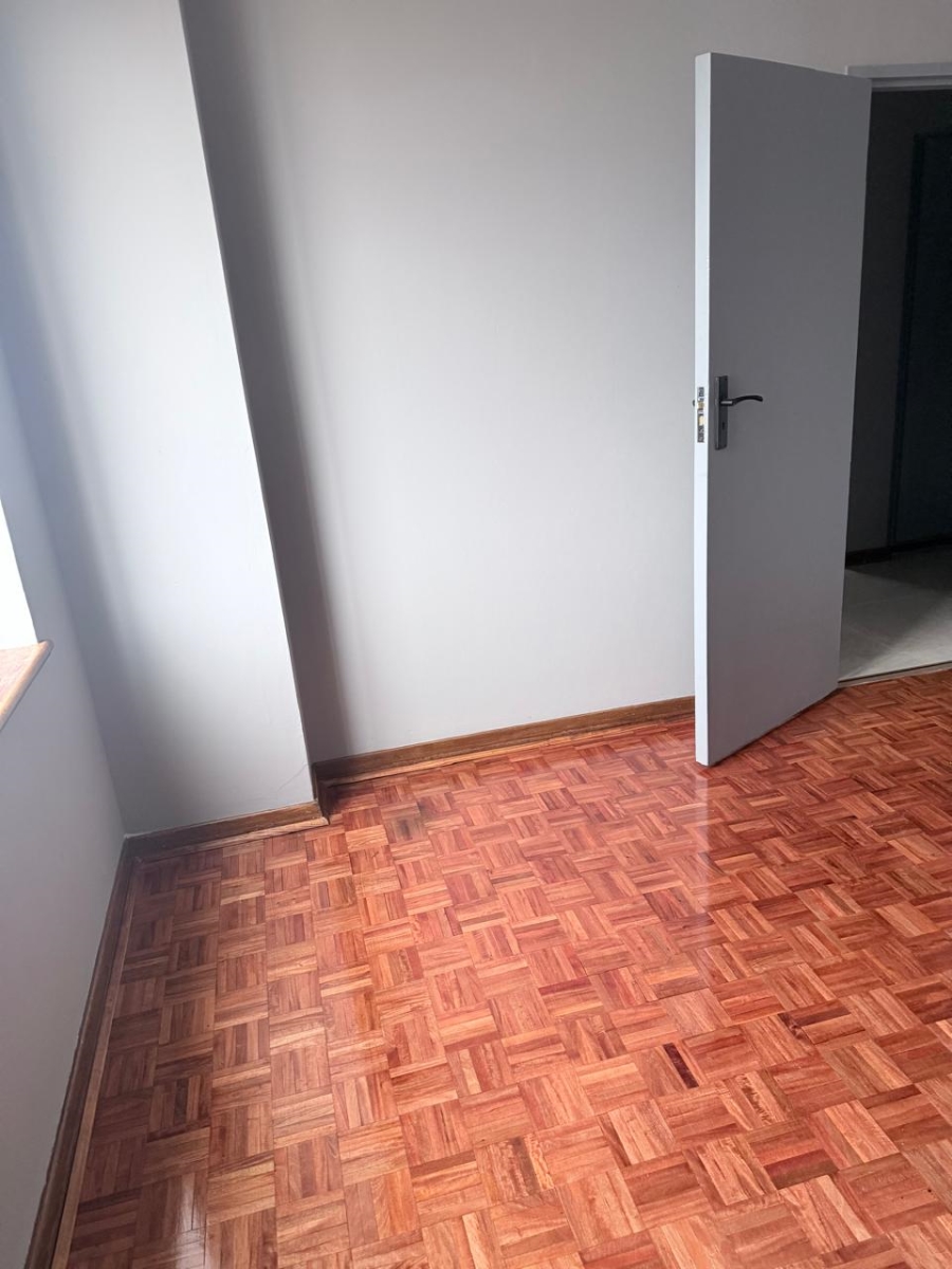 2 Bedroom Property for Sale in Port Elizabeth Central Eastern Cape